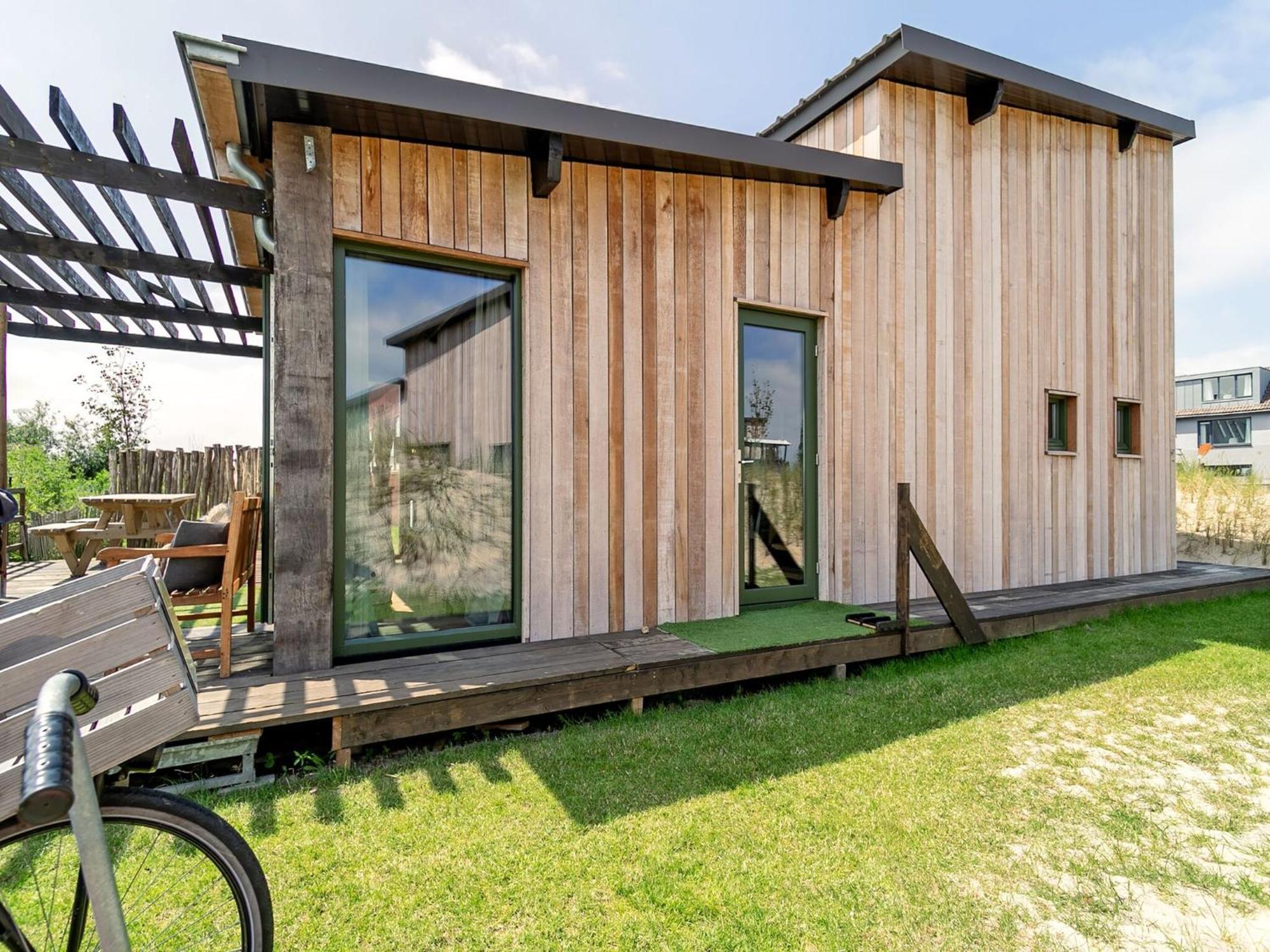 Quaint Bungalow In Callantsoog With Garden Exteriör bild