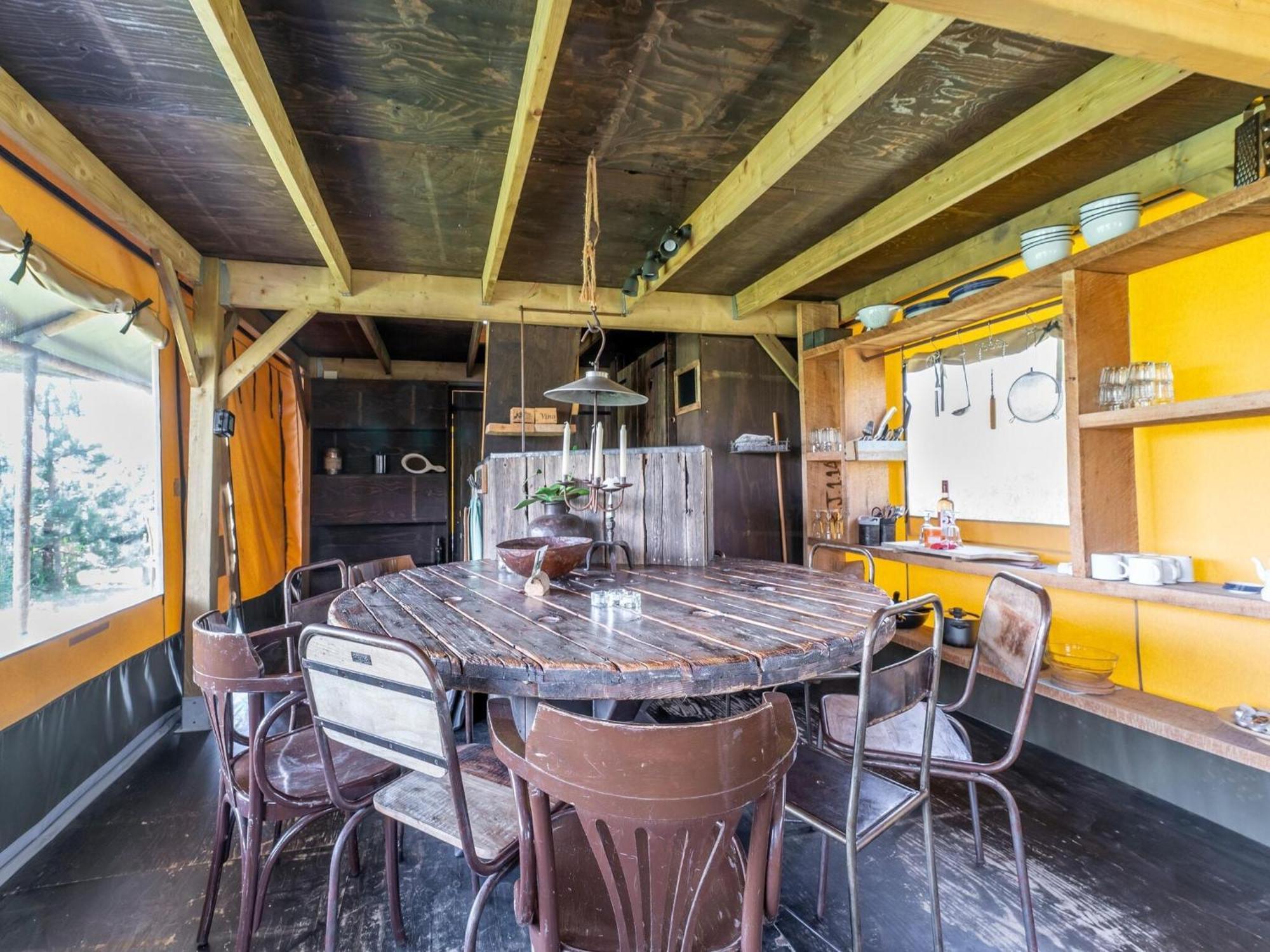 Quaint Bungalow In Callantsoog With Garden Exteriör bild
