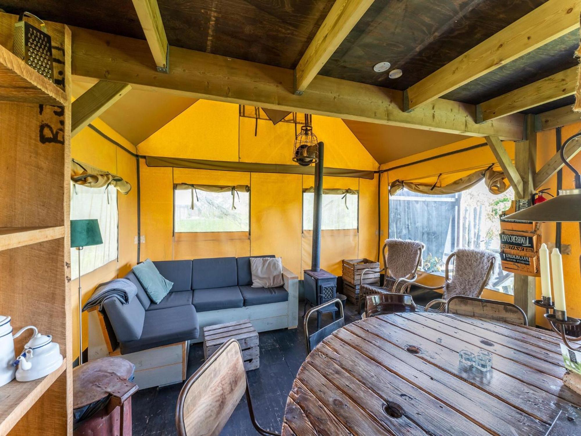 Quaint Bungalow In Callantsoog With Garden Exteriör bild